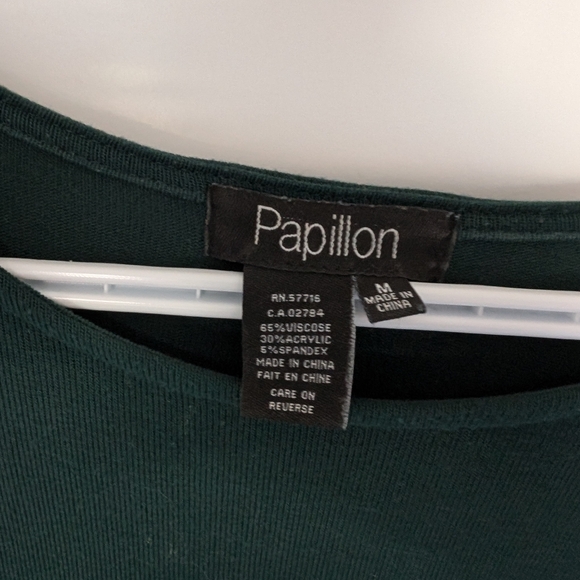 Bohemian Top - Dark Green - Size Med - Like New - Soft and Cozy - Picture 4 of 4